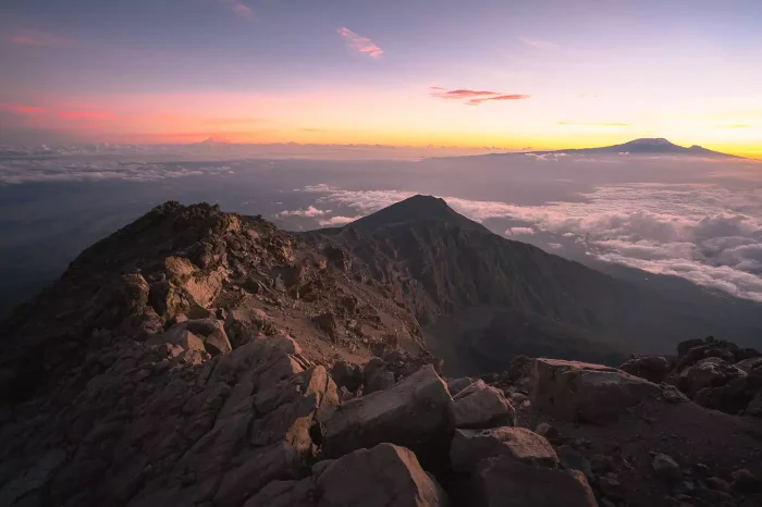 3 Days Best Mount Meru Trekking Activities